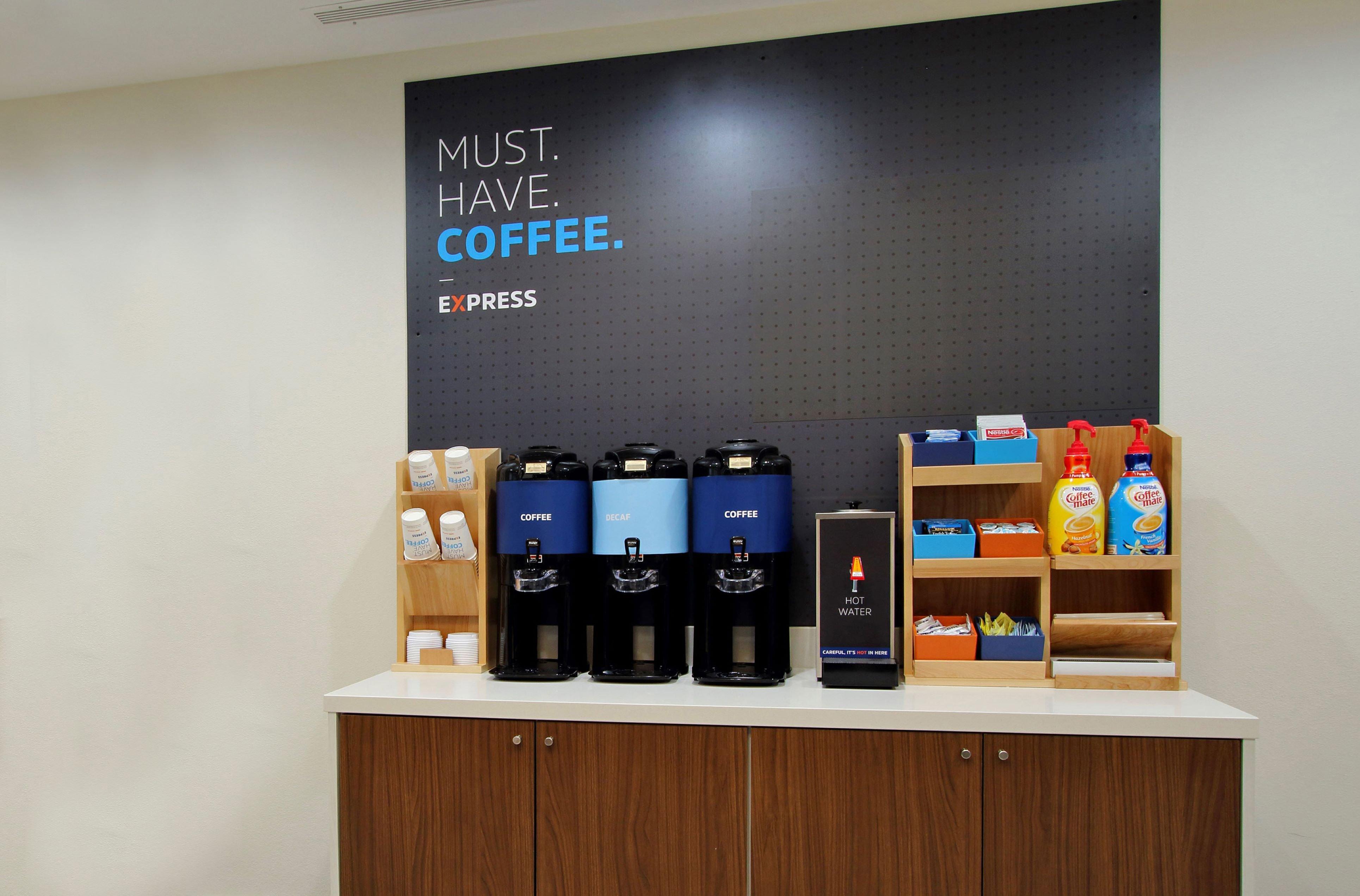 Holiday Inn Express Hotel & Suites Byram By Ihg Exteriör bild