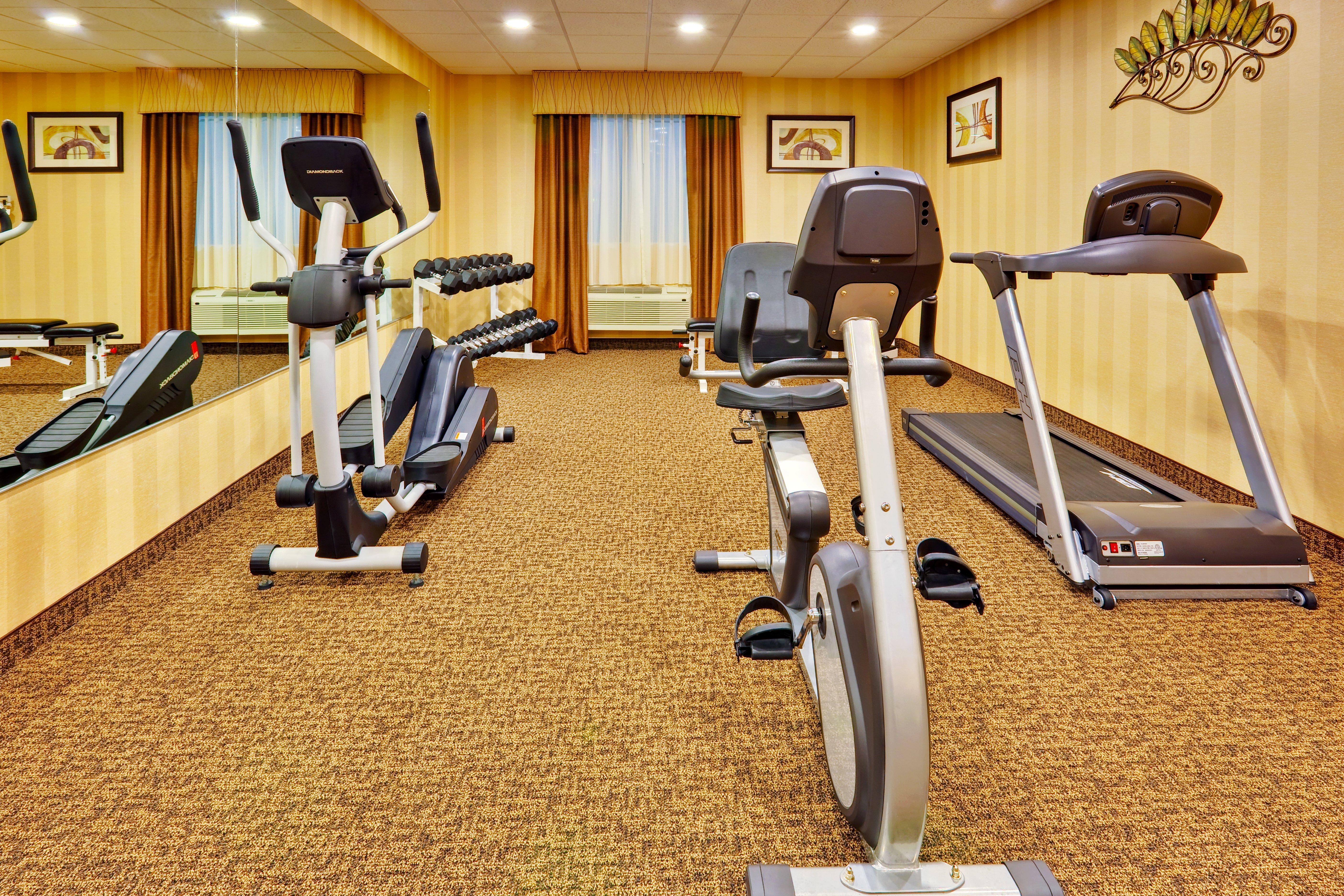 Holiday Inn Express Hotel & Suites Byram By Ihg Exteriör bild